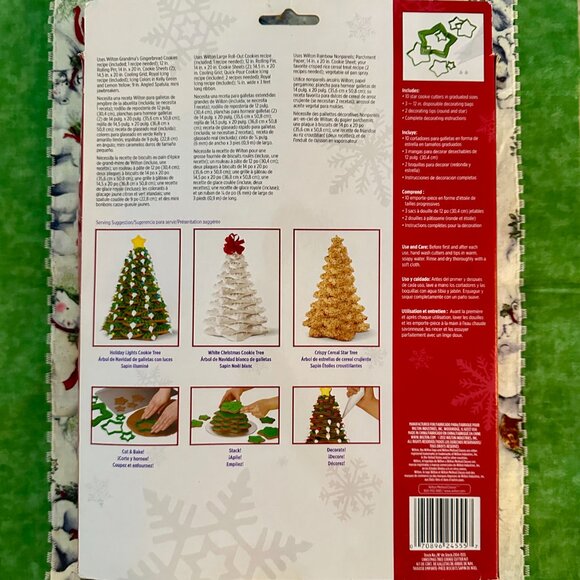 NIB Wilton Christmas Tree Cookie Cutter Kit 3 Decorating Bags 2 Decorating Tips - Picture 4 of 7